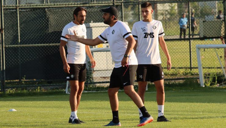 Altay’da aslara özel program