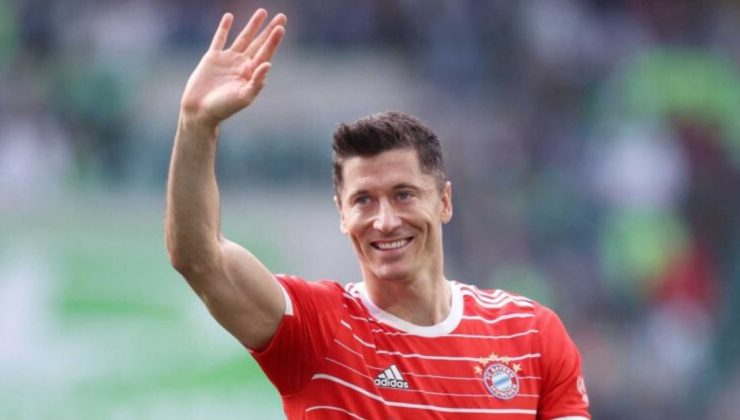 Barcelona Robert Lewandowski’yi resmen açıkladı