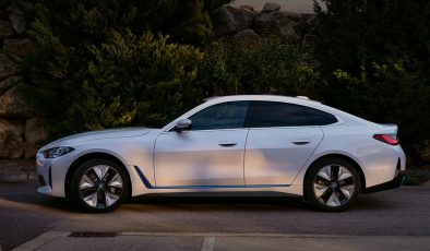 BMW’nin aylık abonelikle ısıtmalı koltuk sunması tepki çekti