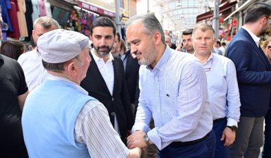 Bursa Belediyesi’nden sosyal belediyecilik örneği: 25 bin aileye destek çeki dağıtıldı