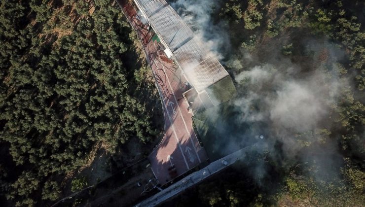 Bursa’da çiftlik yangını: Çok sayıda tavuk ve koyun telef oldu