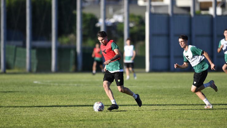 Bursaspor, günü çift kale maçla tamamladı