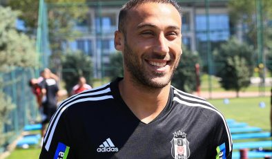 Cenk Tosun: Modern futbol oynatmaya çalışan hocaların Türkiye’ye gelmesi büyük bir avantaj