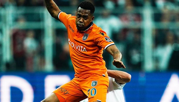 Dünya yıldızlarının transfer tercihi Başakşehir! Robinho’dan Adebayor’a ünlüler geçidi…