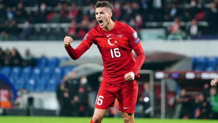 Galatasaray’da son dakika! Mert Müldür transferinde dev rakipler