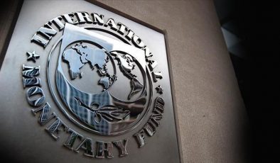 IMF, ABD ekonomisinin büyüme tahminlerini tekrar düşürdü