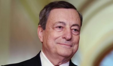 İtalya’da siyasi kriz: Senatodan Draghi’ye güvenoyu