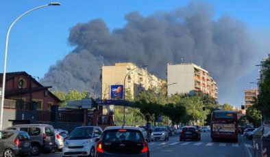 İtalya’nın başkenti Roma’da yangın