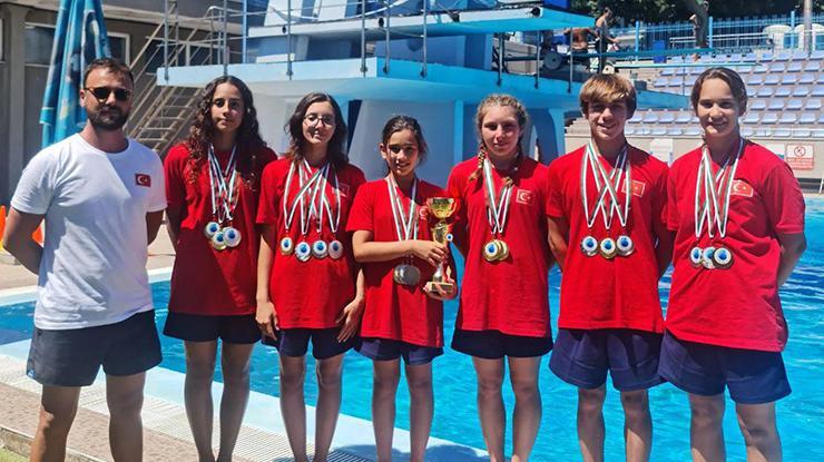 İZGEM sporcularından Varna Diving Cup’ta 20 madalya