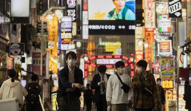 Japonya yedinci dalga ile savaşıyor! Vaka sayısı en yüksek seviyede…