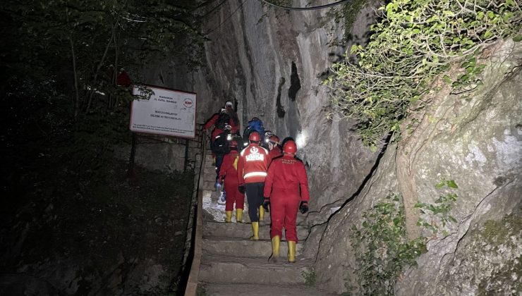 Karabük’teki Mencilis mağarasına giren 4 kişi mahsur kaldı