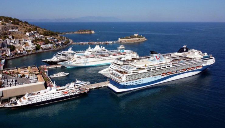 Kuşadası’na 2 günde 16 bin turist geldi