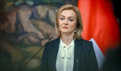 Liz Truss, Başbakan olursa Ruanda gibi Türkiye’ye de göçmen göndermek istediğini söyledi