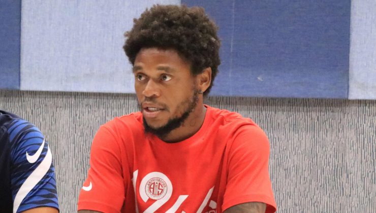 Luiz Adriano: Belirlemiş hedef; şampiyonluk için her türlü mücadeleyi vermek