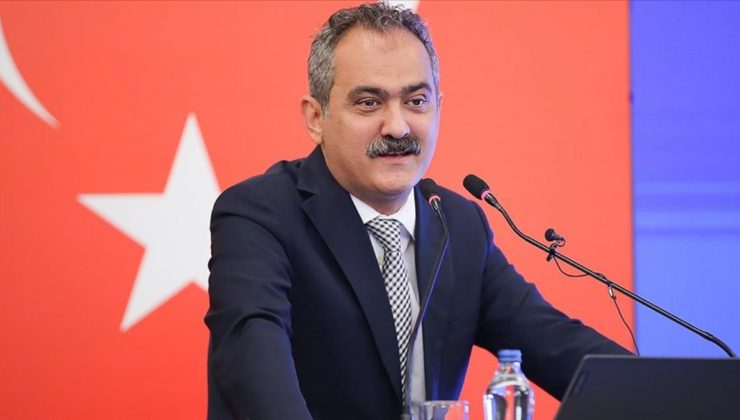 Mahmut Özer’de 15 Temmuz mesajı