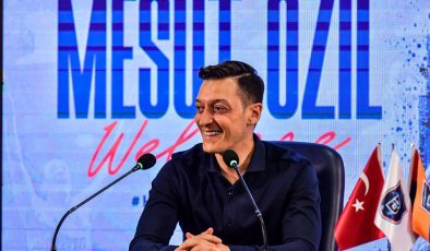 Mesut Özil’in imzası sonrası ortaya çıktı! Fenerbahçe ve Premier Lig detayı