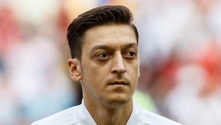 Mesut Özil’in yeni adresi Başakşehir! İşte Mesut Özil’in kariyeri ve bilinmeyenleri