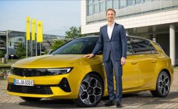 Opel’in yeni CEO’su Florian Huettl, Türkiye’ye geldi