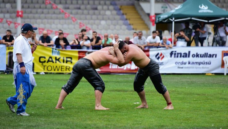 Ordu’da düzenlenen yağlı güreşlerde başpehlivan Hasan Cengiz oldu