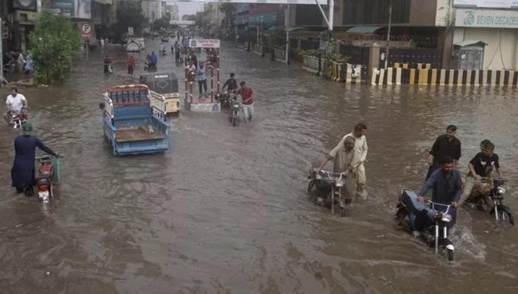 Pakistan’daki sel felaketinde can kaybı 198’e yükseldi