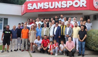 Samsunspor’da bayramlaşma töreni düzenlendi