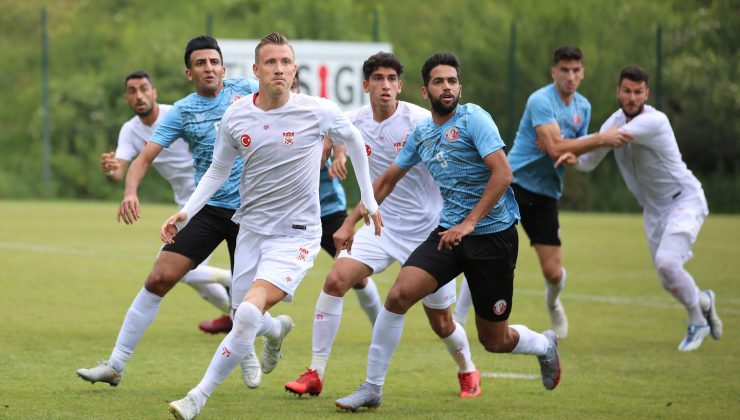 Sivasspor hazırlık maçında Al-Shamal’ı 2 golle geçti