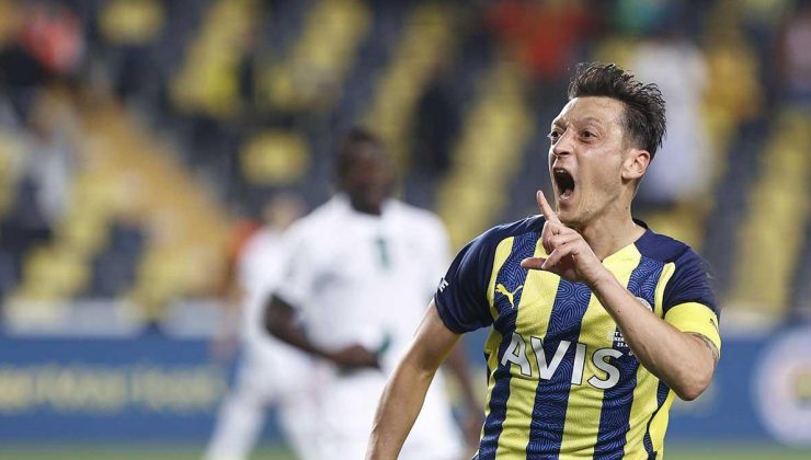 Son dakika! Fenerbahçe’de Mesut Özil dönemi resmen sona erdi