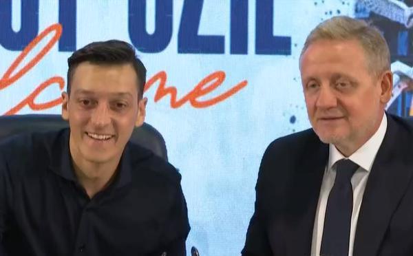 Son dakika | Mesut Özil, Başakşehir’e imzayı attı! Flaş Fenerbahçe sözleri