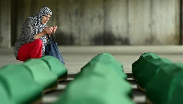 Srebrenitsa soykırımının 50 kurbanı daha bugün toprağa verilecek