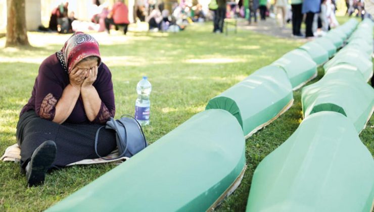 Srebrenitsa’da acının 27’nci yılı: 50 kurban daha toprağa verildi