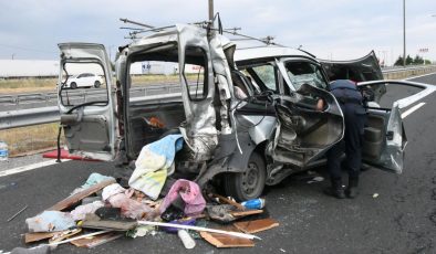 Tekirdağ’da feci kaza: Baba ile ikiz çocukları hayatını kaybetti