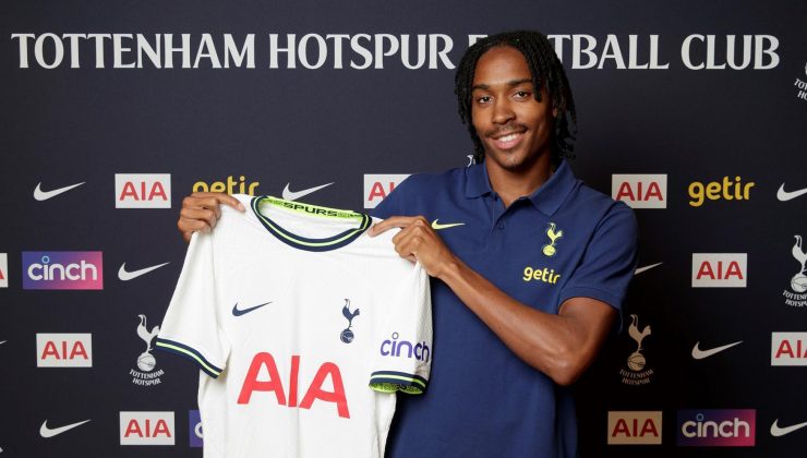 Transfer haberi: Tottenham, Djed Spence’i kadrosuna kattı