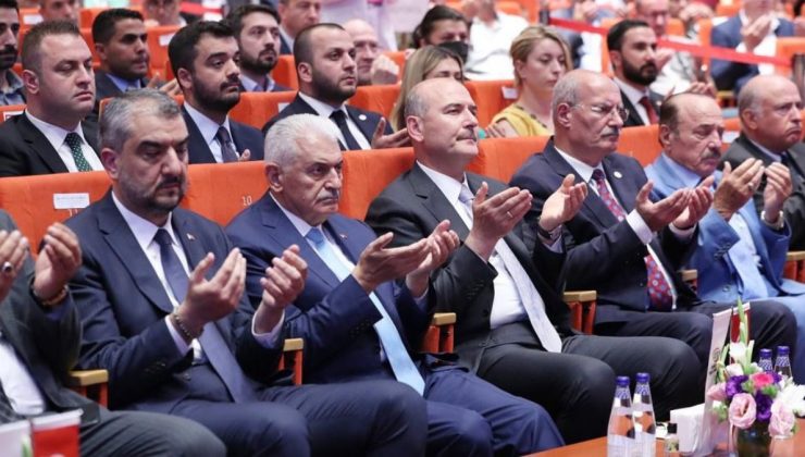 Türk Dünyası Parlamenterler Vakfından Çanakkale şehitlerimize vefa