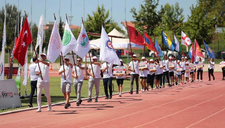 U20 Balkan Atletizm Şampiyonası’nda 17 ülkeden 321 sporcu mücadele ediyor