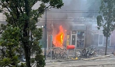 Amsterdam’da hırsızlar iki haftada altı ATM patlattı