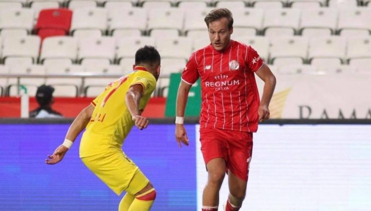 Antalyaspor’da Deni Milosevic’in lisansı çıkartılmadı