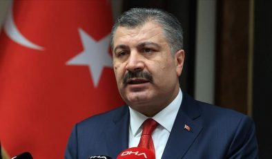 Bakan Koca’dan sağlık çalışanlarının özlük haklarına ilişkin paylaşım