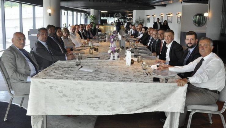 Beşiktaş’tan Mehmet Büyükekşi ile kulüp başkanlarına dostluk yemeği