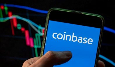 Eski Coinbase yöneticisi bilgi suistimali suçlamasıyla tutuklandı