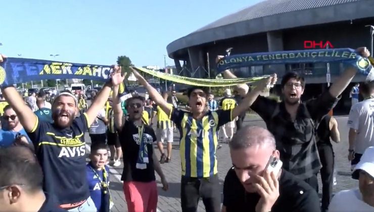 Fenerbahçeli taraftarlar, Dinamo Kiev maçında takımlarını yalnız bırakmadı