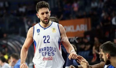 Flaş gelişme! Vasilije Micic, Anadolu Efes’te kalıyor