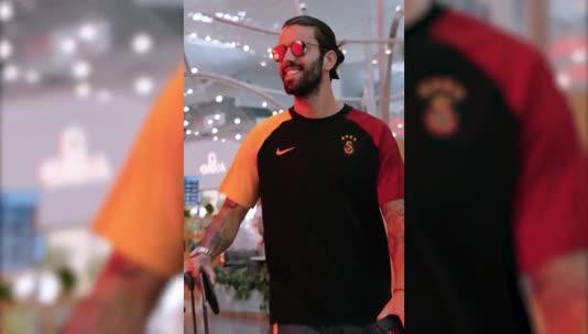 Galatasaray, Avusturya kampı öncesi yolculuk anlarını paylaştı!