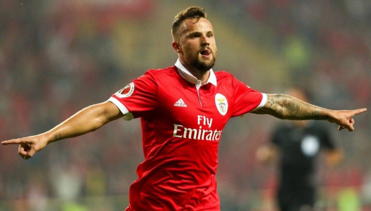 Galatasaray Haris Seferovic’i KAP’a bildirdi