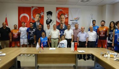 Hatay Büyükşehir Belediyespor yeni sponsorluk sözleşmesi imzaladı