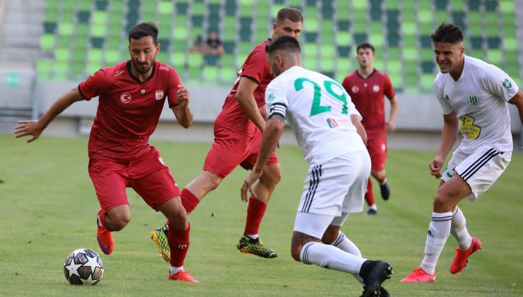 Hazırlık maçı: Sivasspor: 0 – Haladas: 0