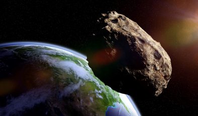 İki dev asteroit Dünya’nın yakınından geçecek