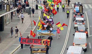 İsveç’te terör örgütü sempatizanları protesto düzenledi