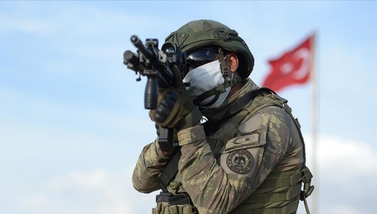 Jandarma terör örgütüne göz açtırmıyor: 56 terörist yakalandı