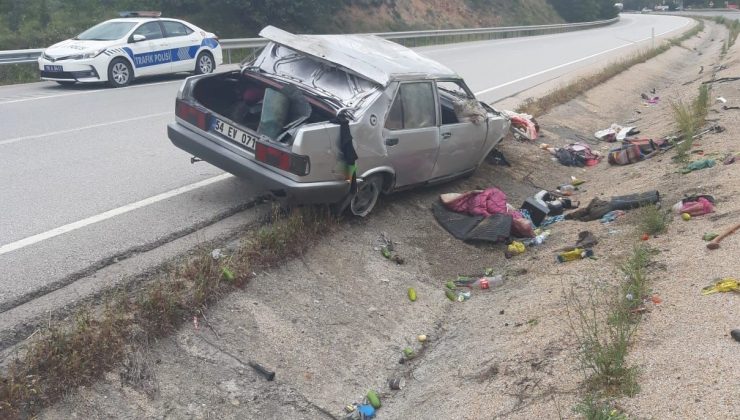 Karabük’te otomobil refüje devrildi: 3’ü çocuk 5 kişi yaralı