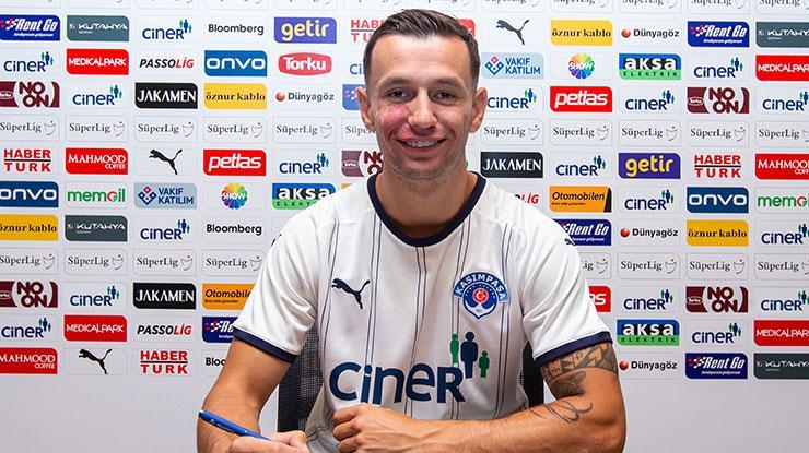 Kasımpaşa, Bersant Celina transferini açıkladı